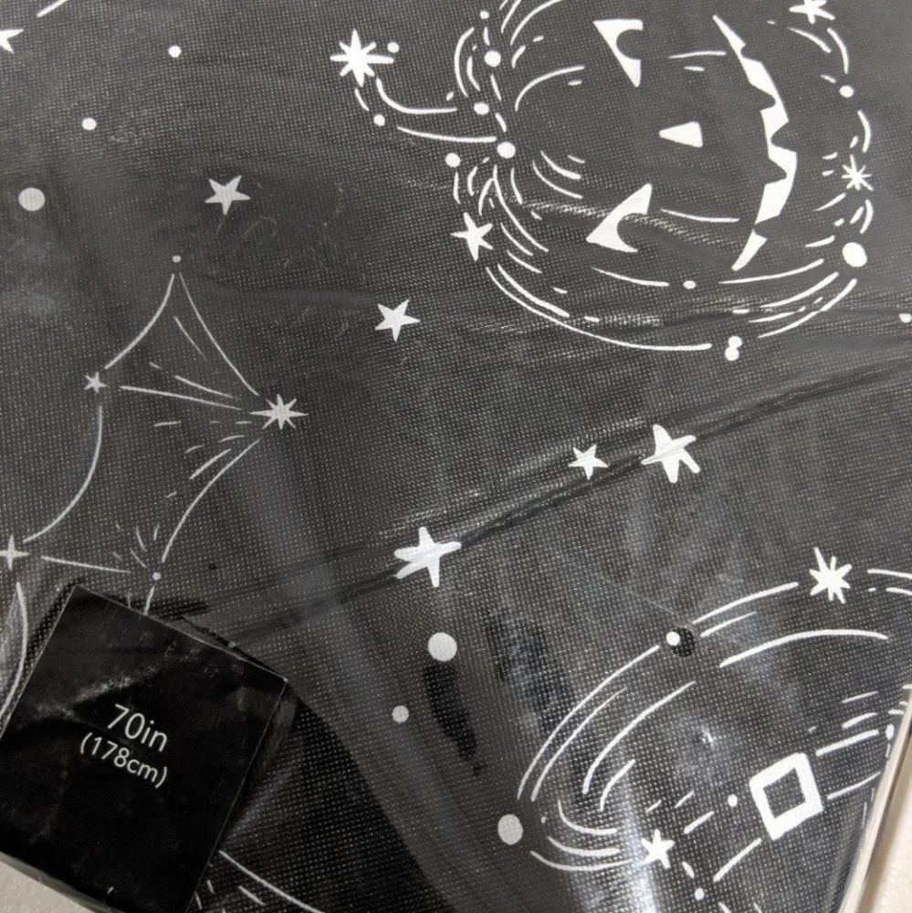 Halloween Vintage Inspired Classic Witch Pumpkin Tablecloth Black Party Supplies